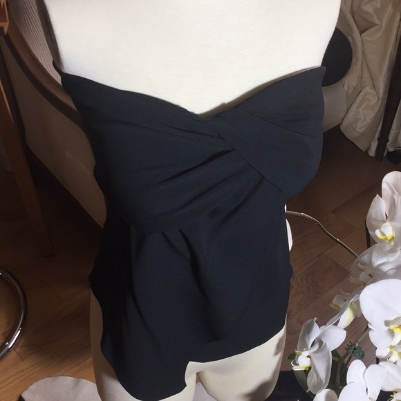 Pretty Classy Top - Picture 2 of 6